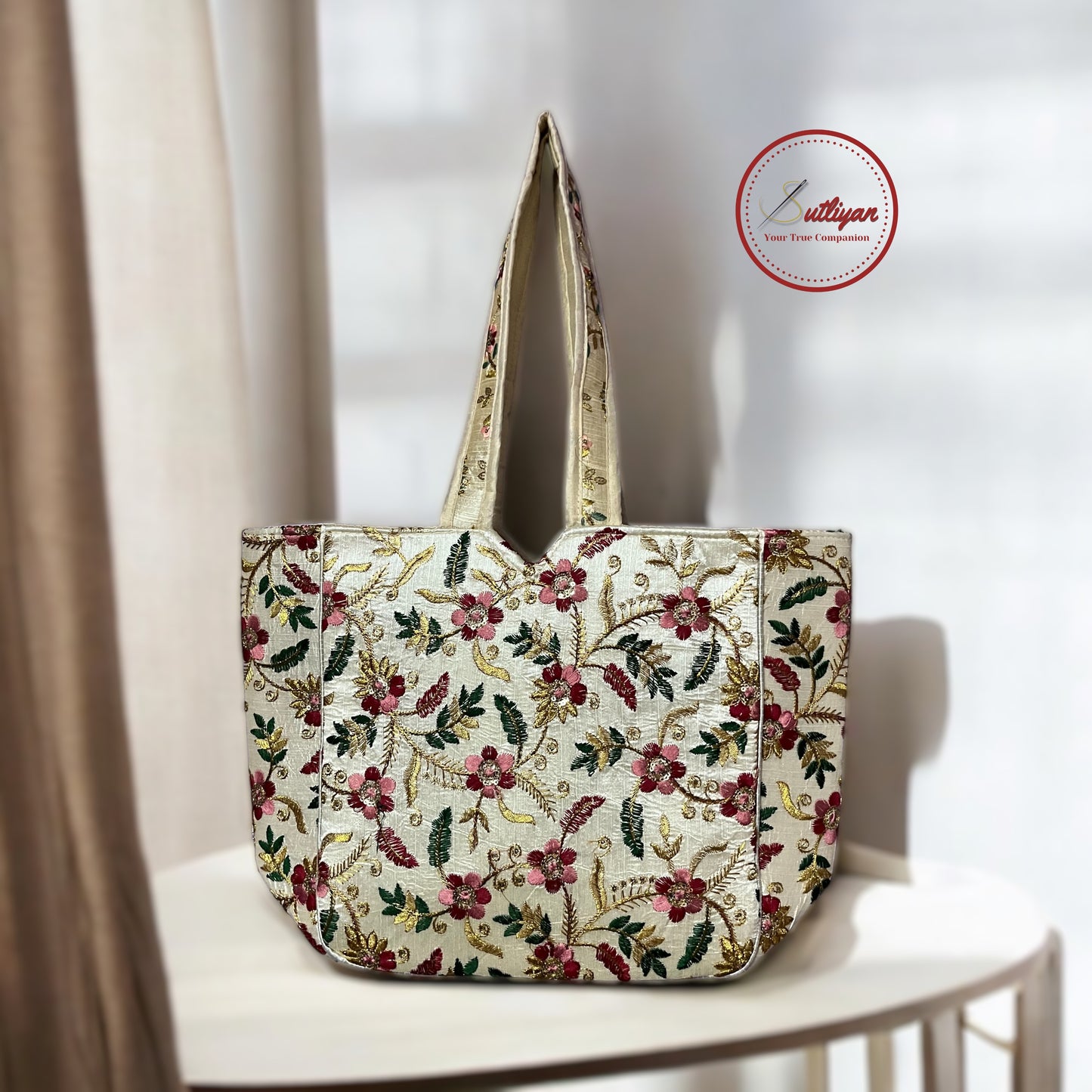 SUTLIYAN Ahmedabadi Handmade Embroidery Big Flower Design White Regular Tote Bag for Women (12 * 16 Inch)